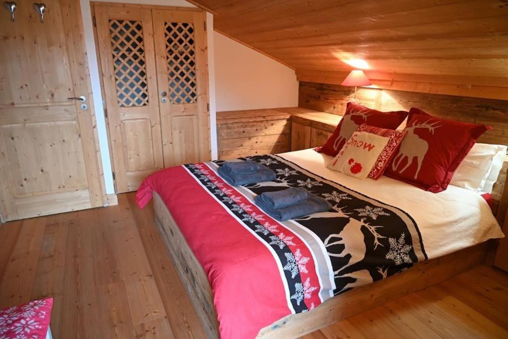 Three Bedroom Apartment, Samoens, Grand Massif エクステリア 写真
